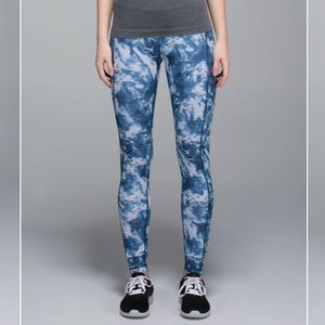 Lululemon Speed Tight III All Full-On Luxtreme Size 6